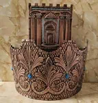 כתר תורה ענק על ארון קודש