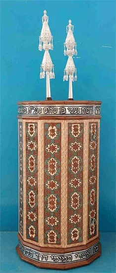 עבודת עץ תיק תמני