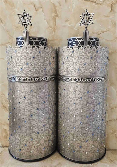 חריטות שמות ציפוי פיוטר צריבה M13