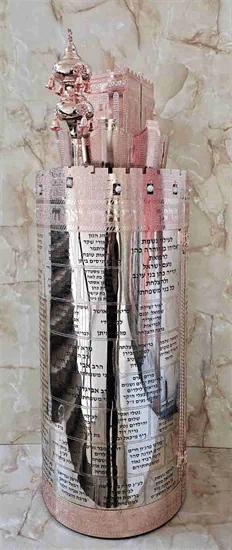 חריטות שמות צריבה זהב אדום  M17